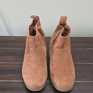 Vionic Brown Suede Side Zip Comfort Ankle Boots Size 9W